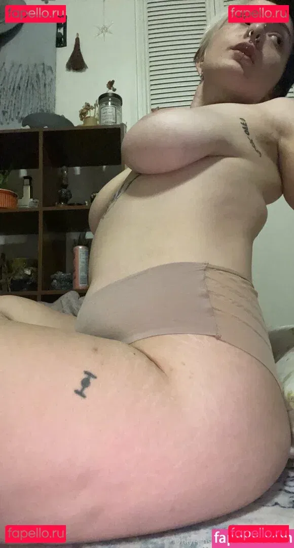sweetlildarling Onlyfans Photo Gallery 