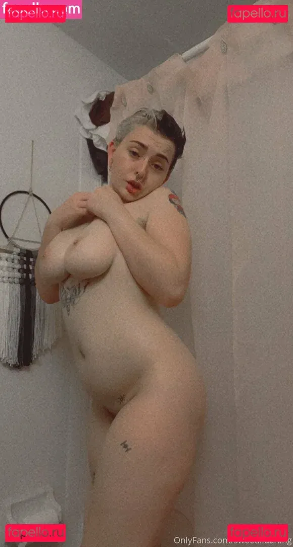 sweetlildarling Onlyfans Photo Gallery 