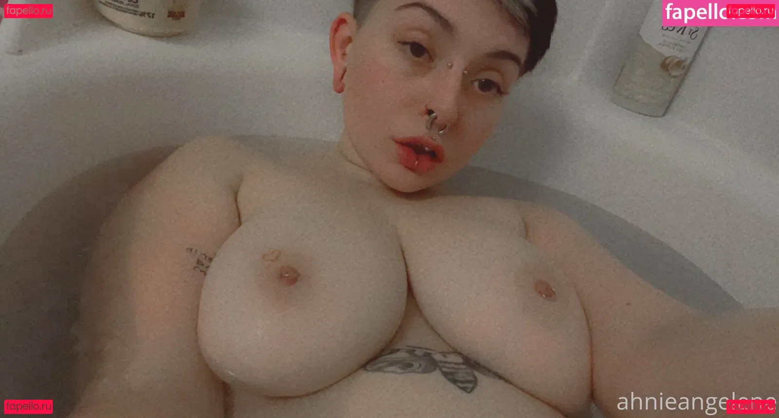 sweetlildarling Onlyfans Photo Gallery 