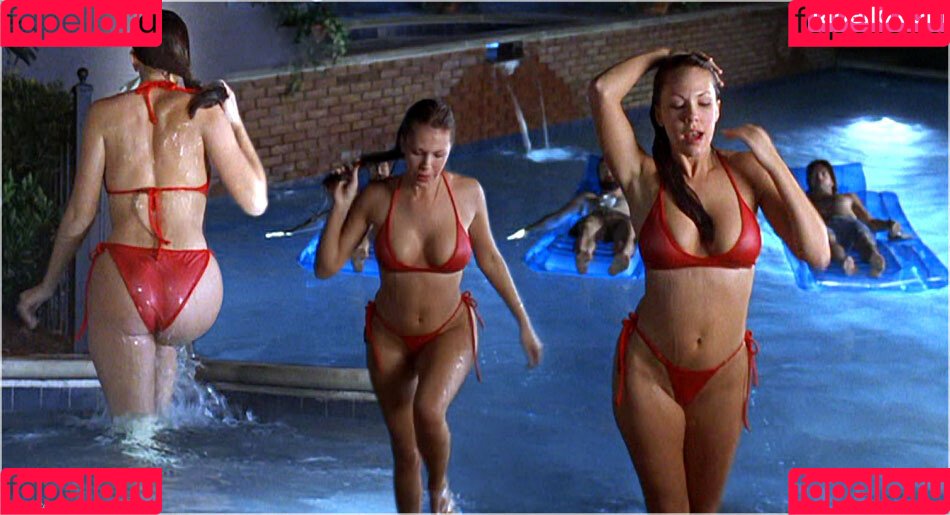 Nikki Cox Onlyfans Photo Gallery 