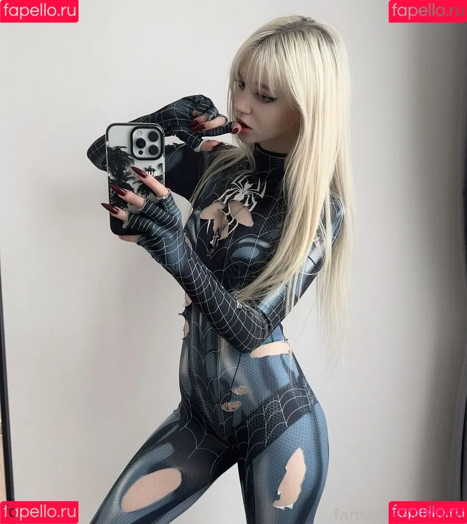 pipsi Onlyfans Photo Gallery 
