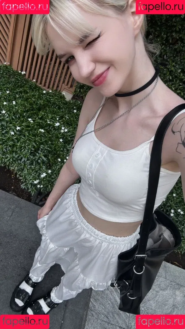 pipsi Onlyfans Photo Gallery 
