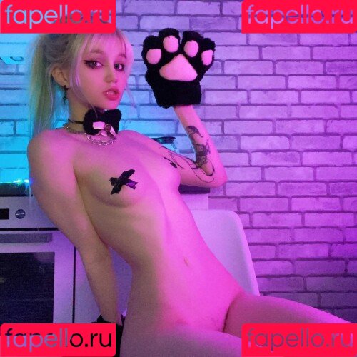 pipsi Onlyfans Photo Gallery 