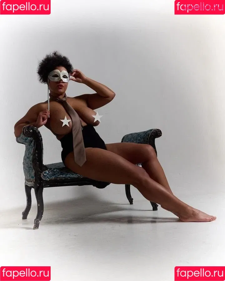 MaSKaPhotoModel Onlyfans Photo Gallery 