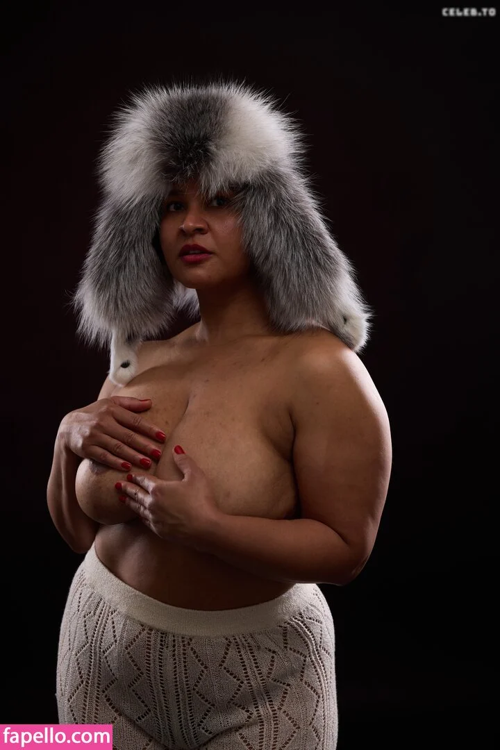 MaSKaPhotoModel Onlyfans Photo Gallery 