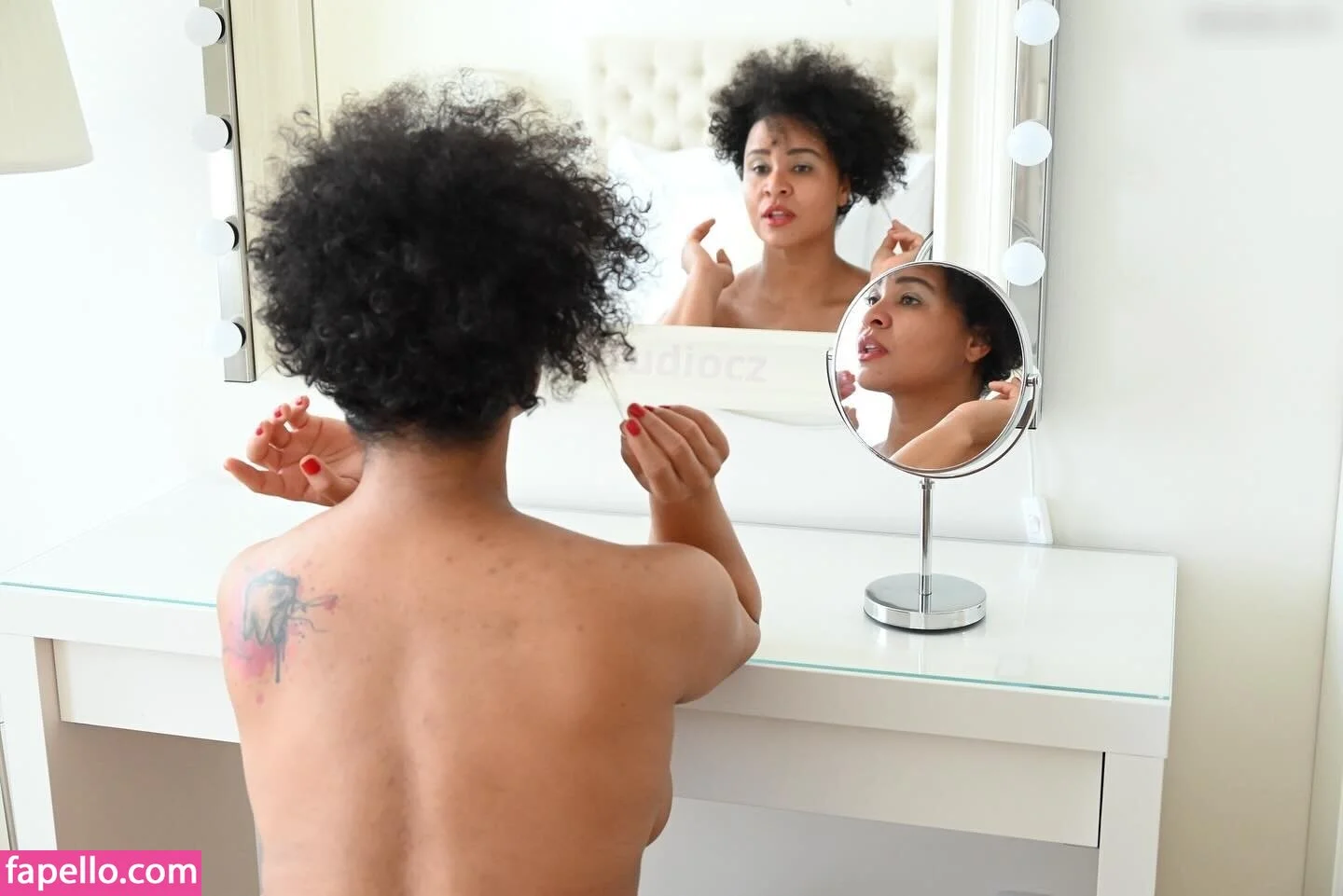 MaSKaPhotoModel Onlyfans Photo Gallery 