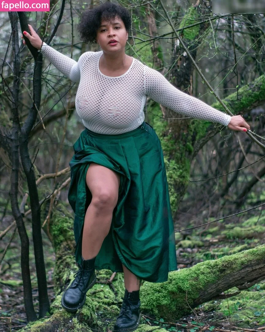 MaSKaPhotoModel Onlyfans Photo Gallery 