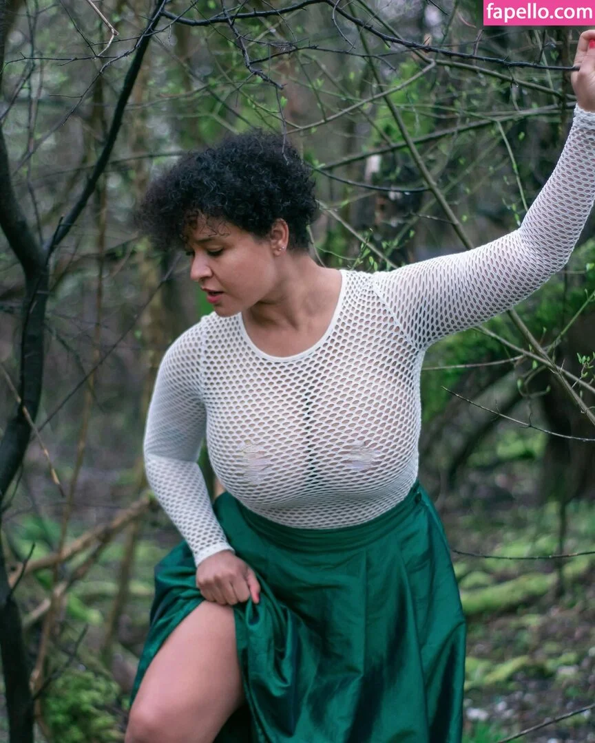 MaSKaPhotoModel Onlyfans Photo Gallery 