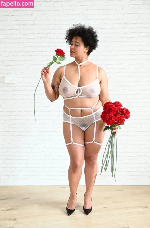 MaSKaPhotoModel Onlyfans Photo Gallery 