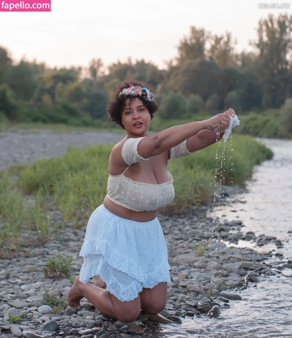 MaSKaPhotoModel Onlyfans Photo Gallery 