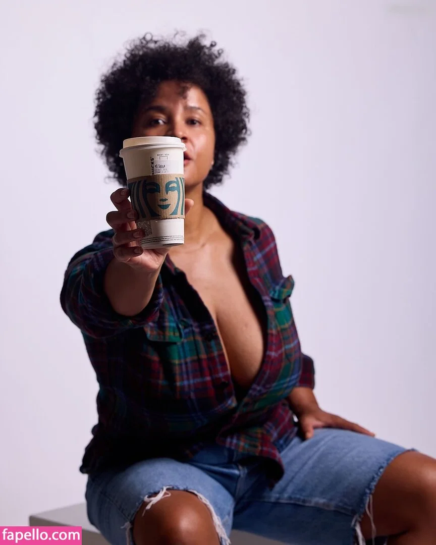 MaSKaPhotoModel Onlyfans Photo Gallery 