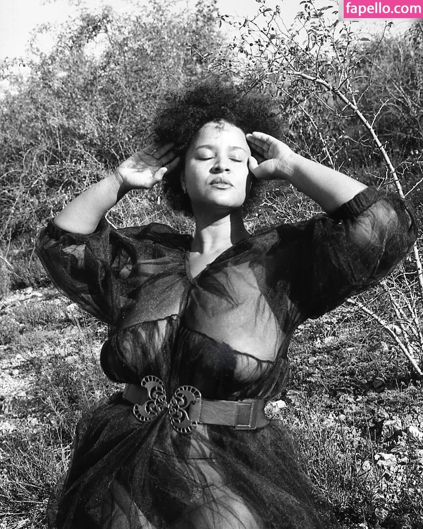 MaSKaPhotoModel Onlyfans Photo Gallery 