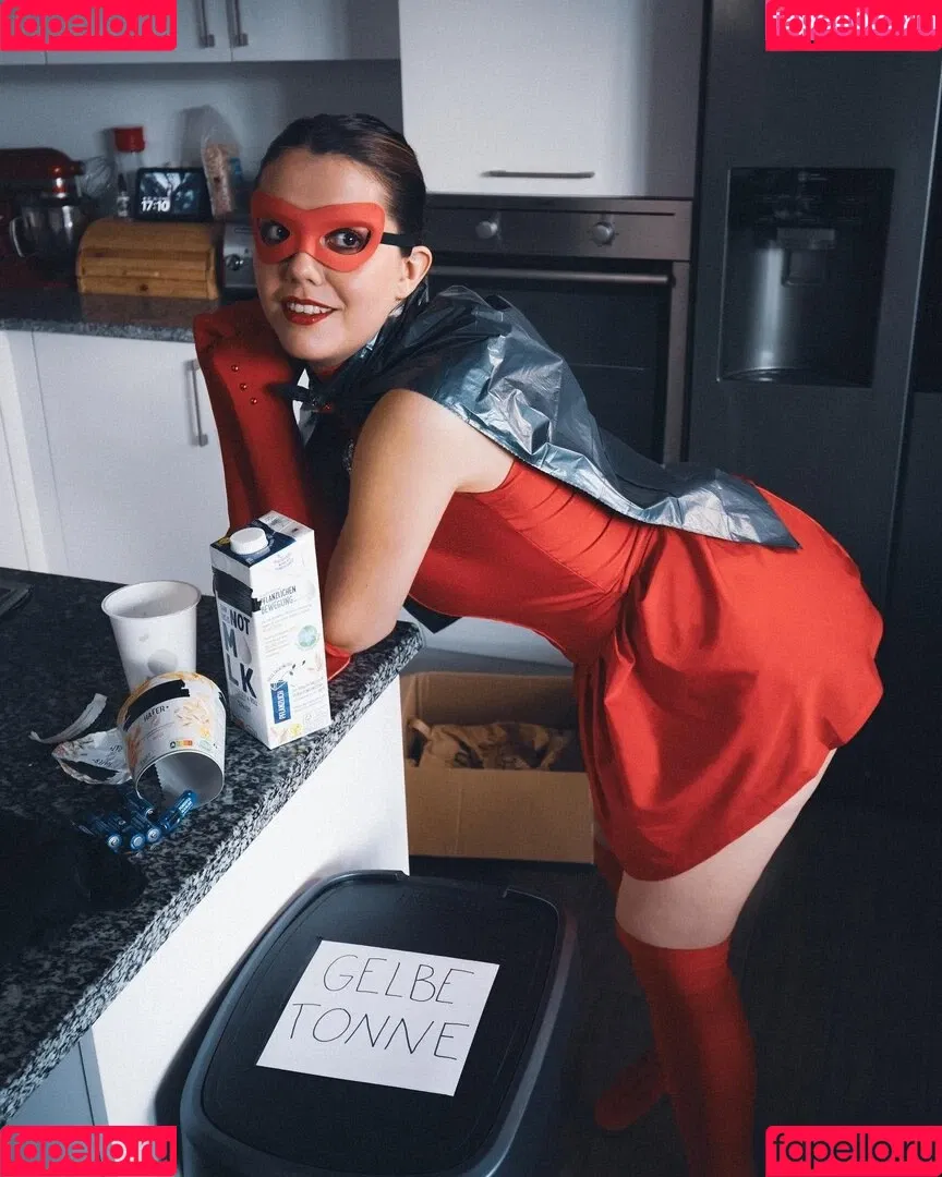 Malwanne Onlyfans Photo Gallery 