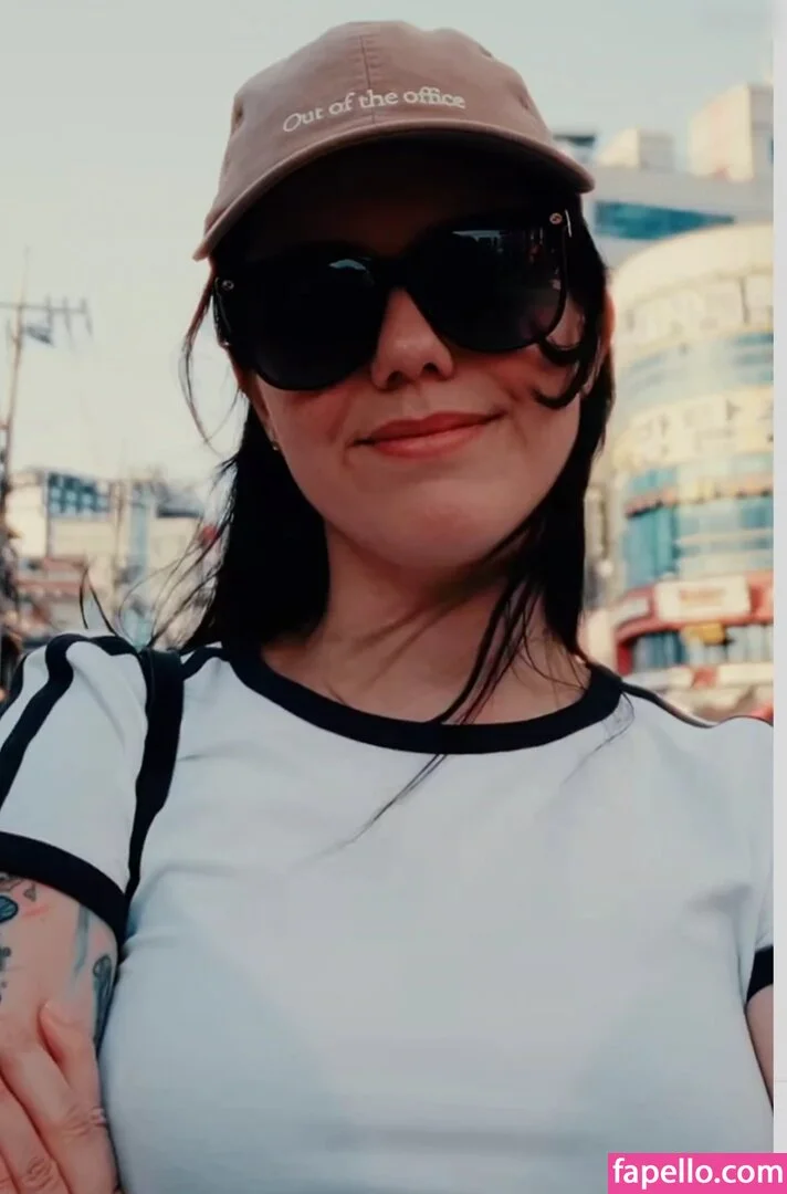 Malwanne Onlyfans Photo Gallery 