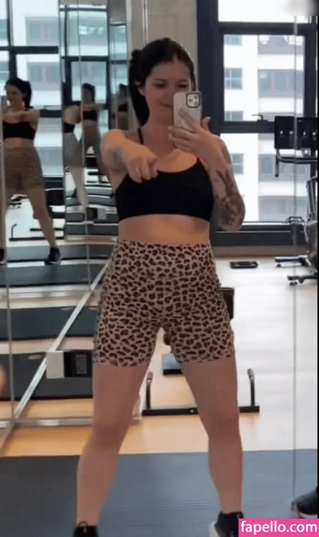 Malwanne Onlyfans Photo Gallery 