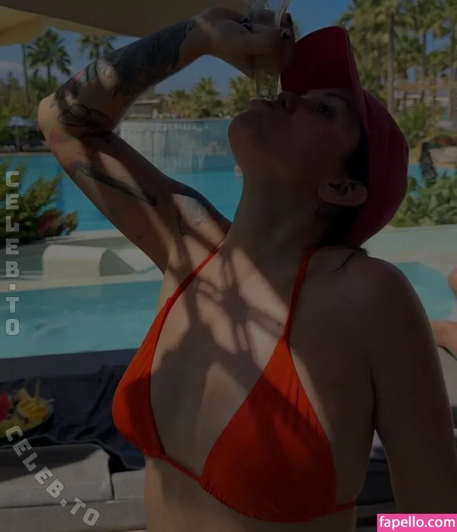 Malwanne Onlyfans Photo Gallery 