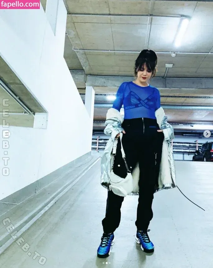 Malwanne Onlyfans Photo Gallery 