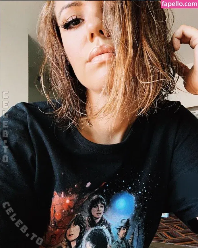 Malwanne Onlyfans Photo Gallery 