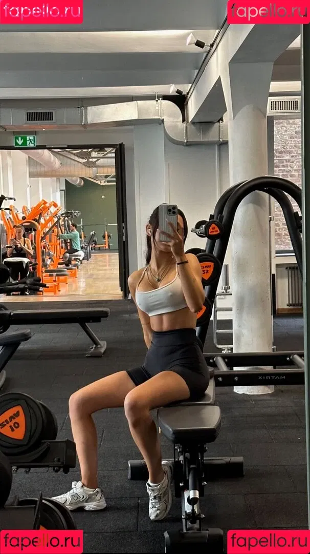 Merve Özkan Onlyfans Photo Gallery 
