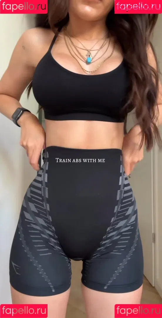 Merve Özkan Onlyfans Photo Gallery 
