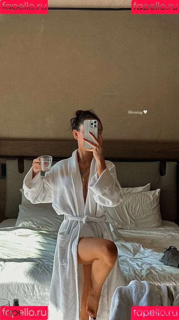 Merve Özkan Onlyfans Photo Gallery 