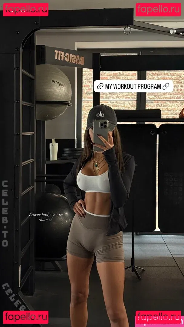 Merve Özkan Onlyfans Photo Gallery 