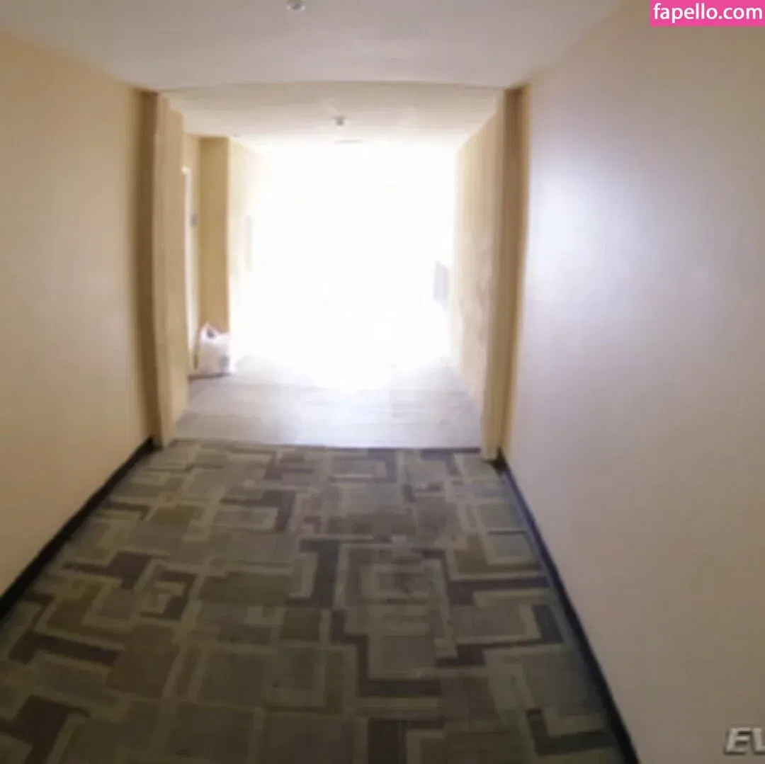 Veronica Avluv Onlyfans Photo Gallery 