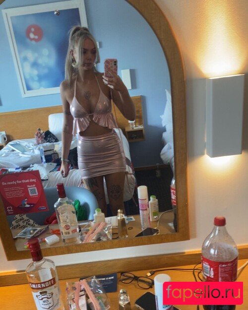 Daisy Thompson Nude Onlyfans Photo 4