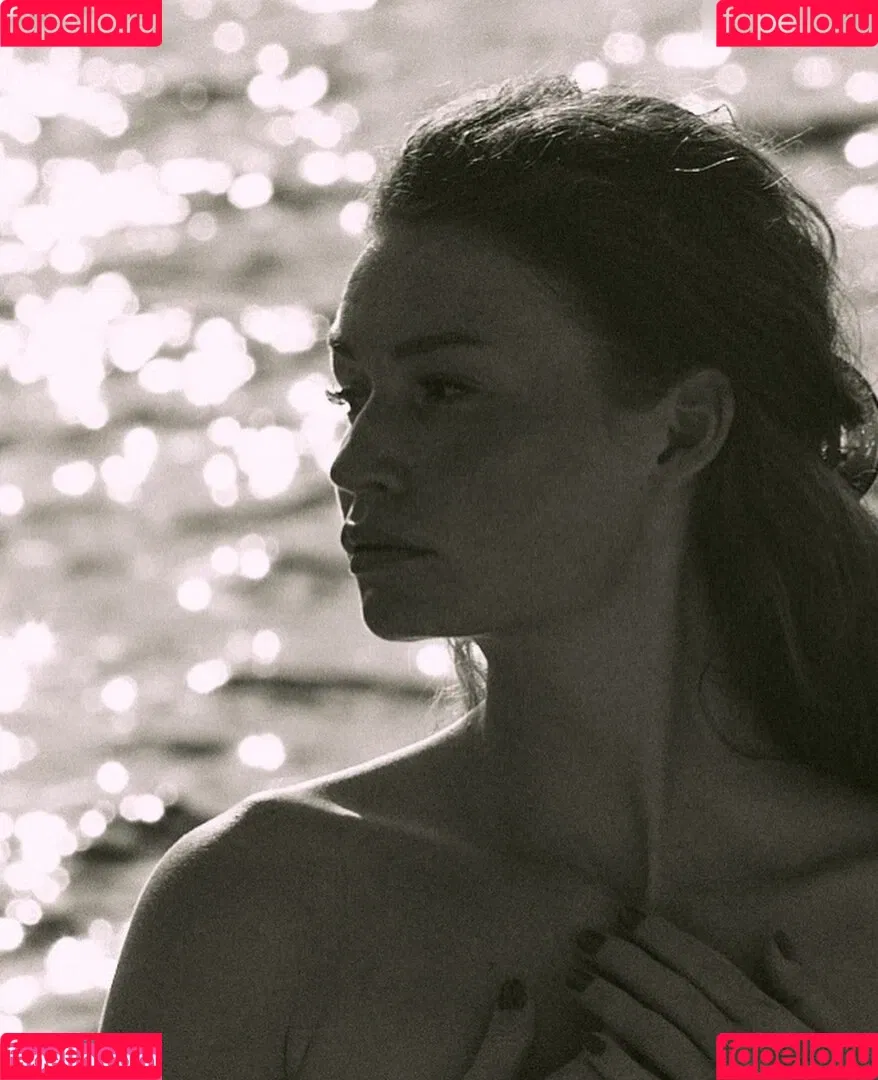 Jana Heinisch Onlyfans Photo Gallery 