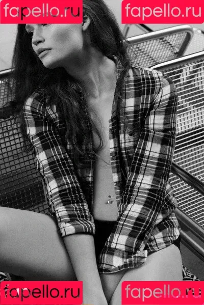 Jana Heinisch Onlyfans Photo Gallery 