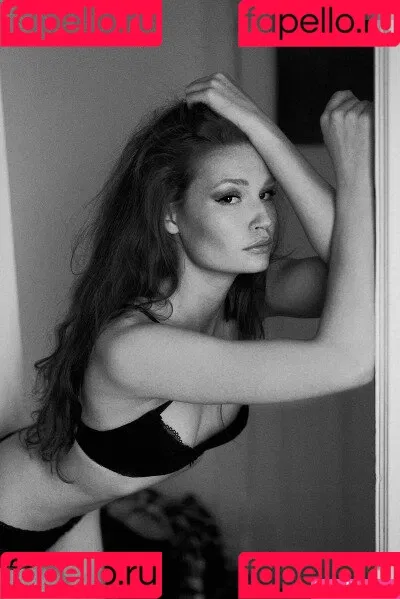 Jana Heinisch Onlyfans Photo Gallery 
