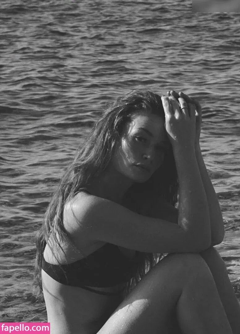 Jana Heinisch Onlyfans Photo Gallery 