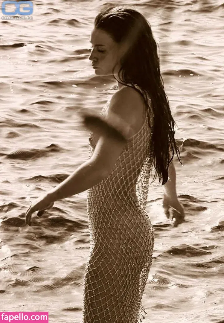 Jana Heinisch Onlyfans Photo Gallery 