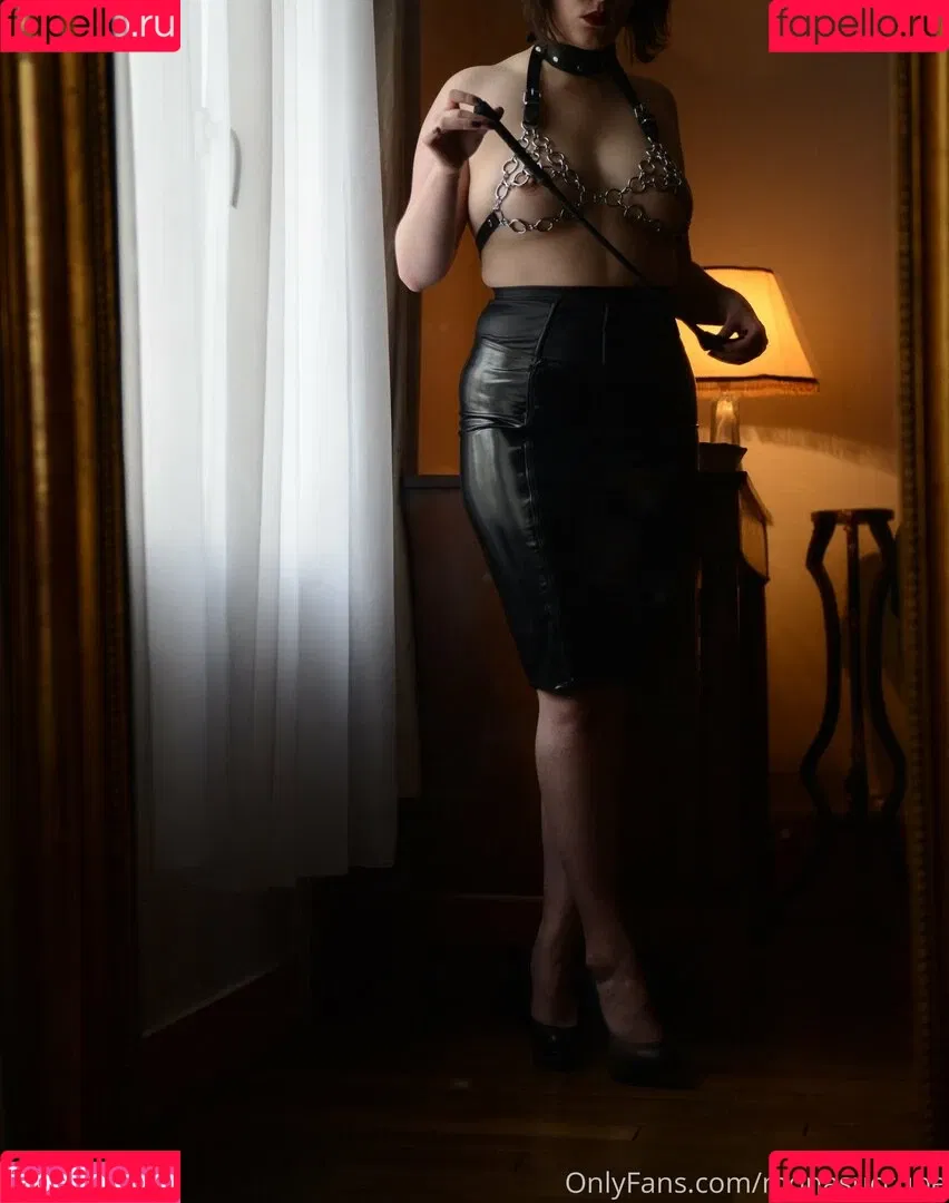 monasuccube Onlyfans Photo Gallery 