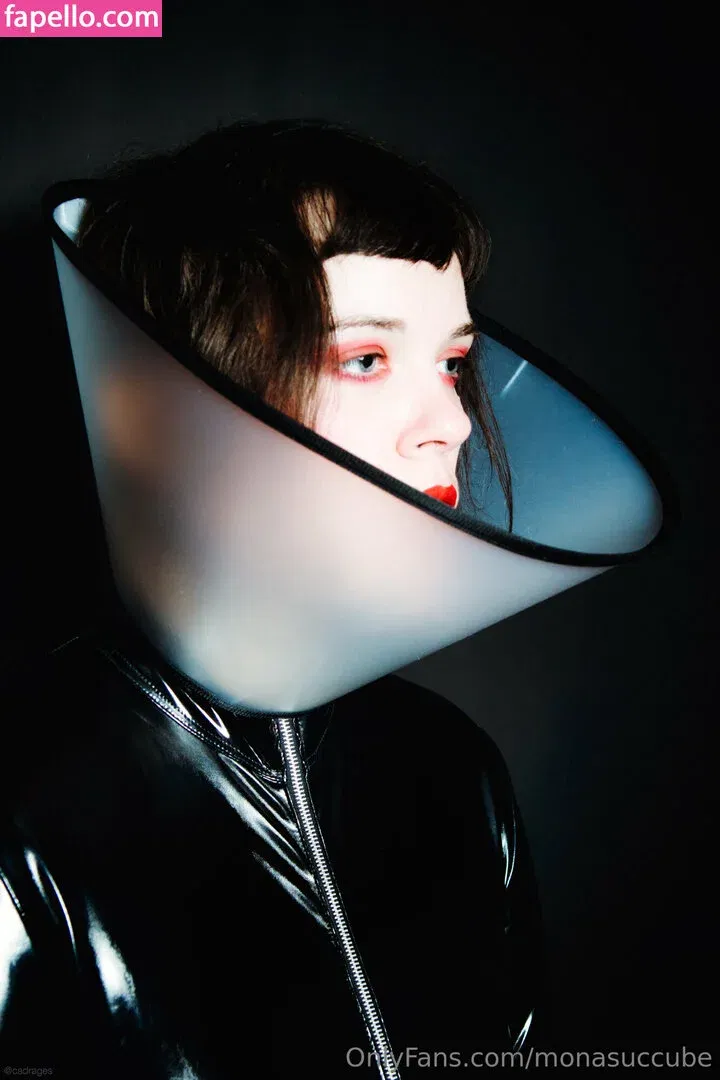 monasuccube Onlyfans Photo Gallery 