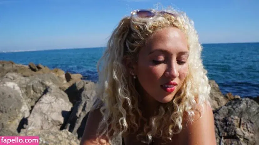 Maria Alba Onlyfans Photo Gallery 