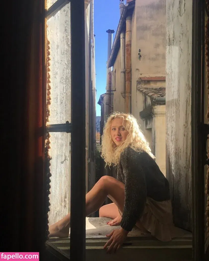 Maria Alba Onlyfans Photo Gallery 