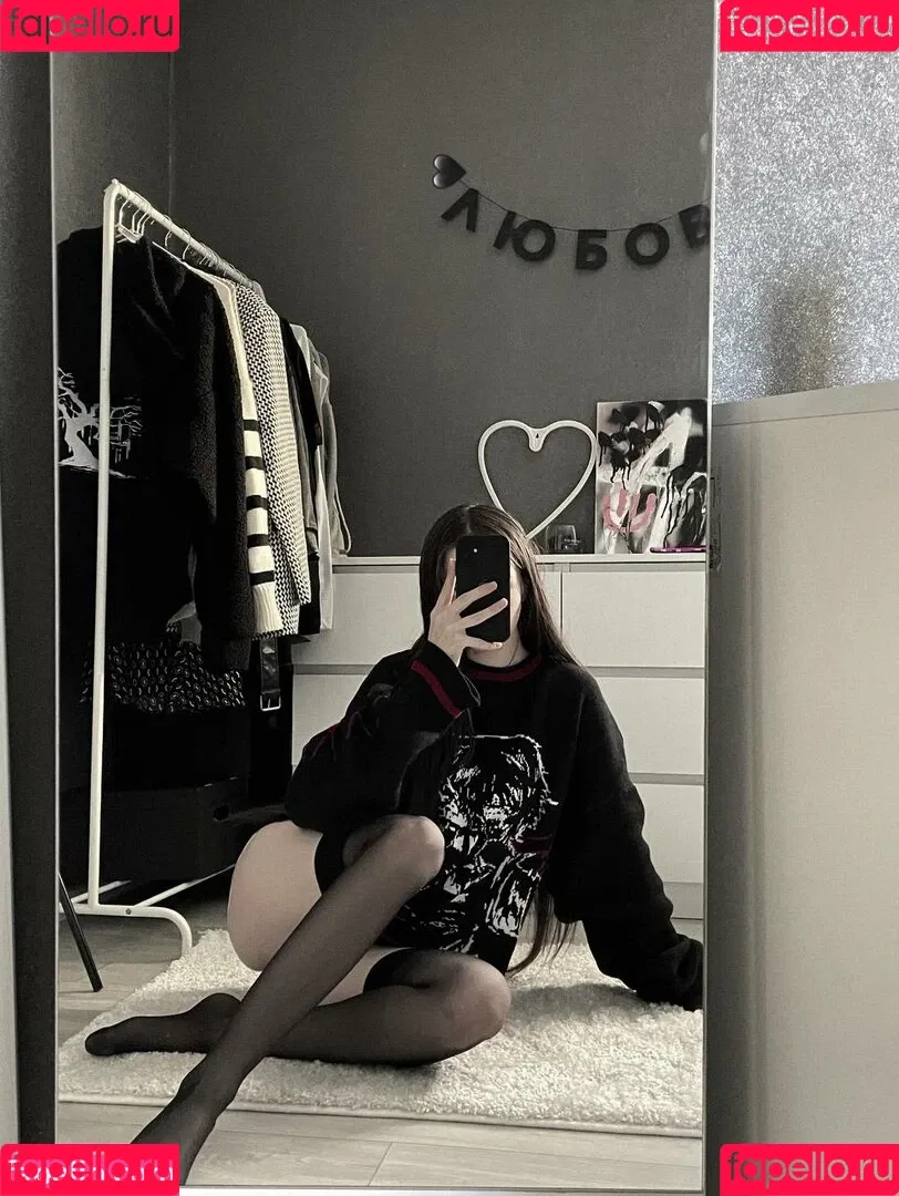 grystnayaanya Onlyfans Photo Gallery 
