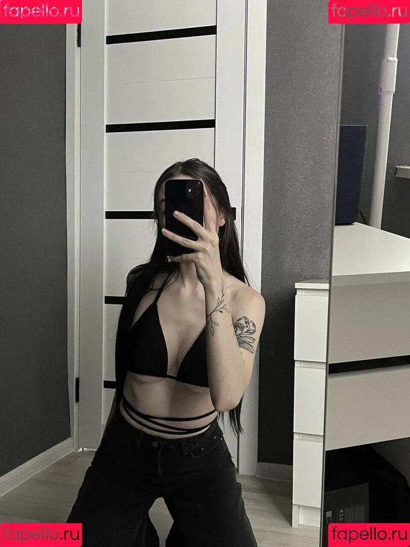 grystnayaanya Onlyfans Photo Gallery 