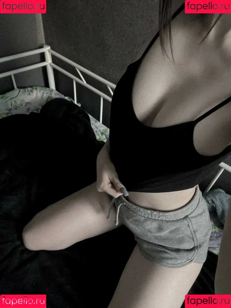 grystnayaanya Onlyfans Photo Gallery 