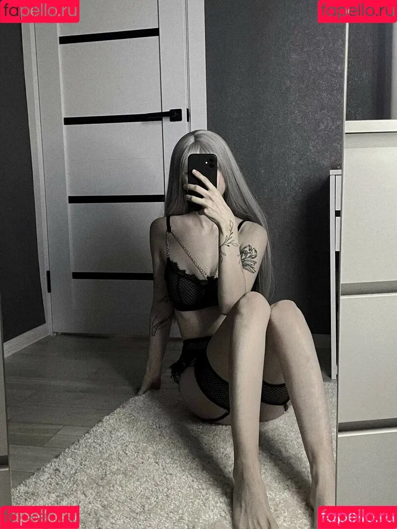 grystnayaanya Onlyfans Photo Gallery 