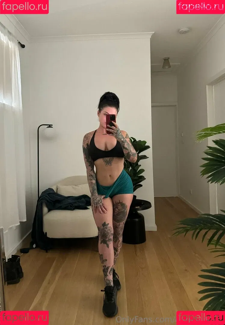 Demi Novak Onlyfans Photo Gallery 