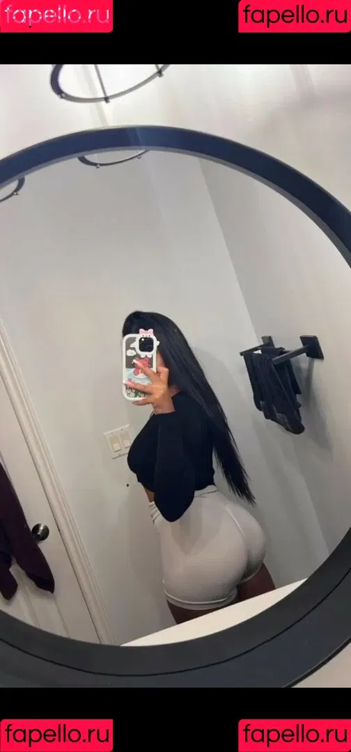 KCdoll Onlyfans Photo Gallery 