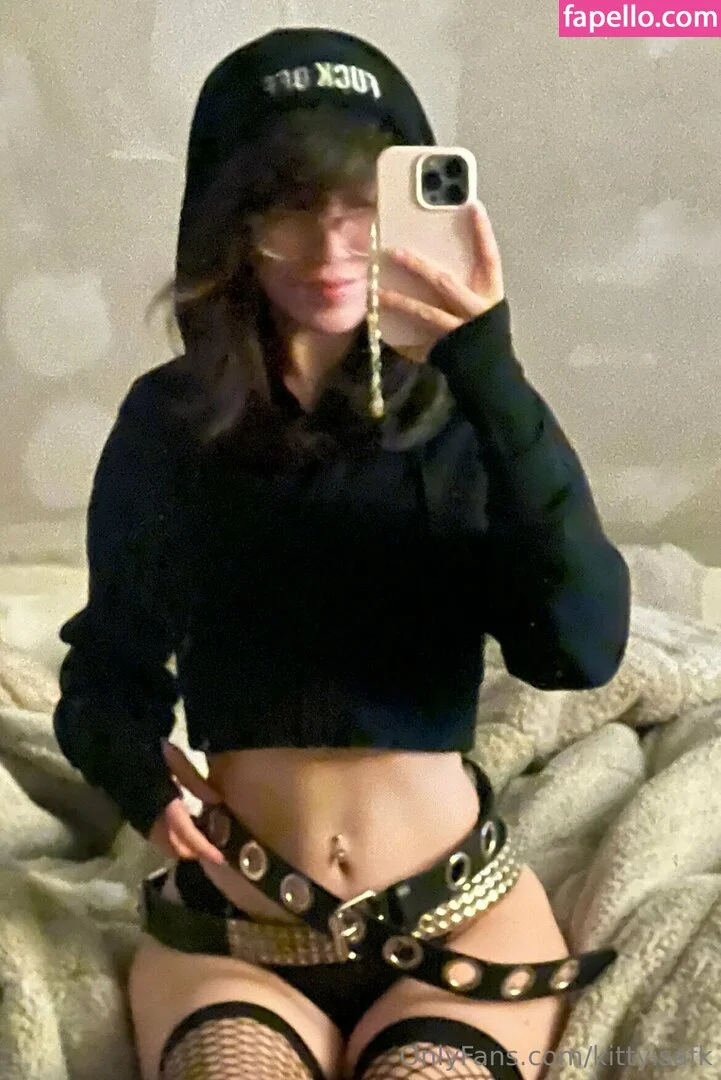 kittyisafk Onlyfans Photo Gallery 