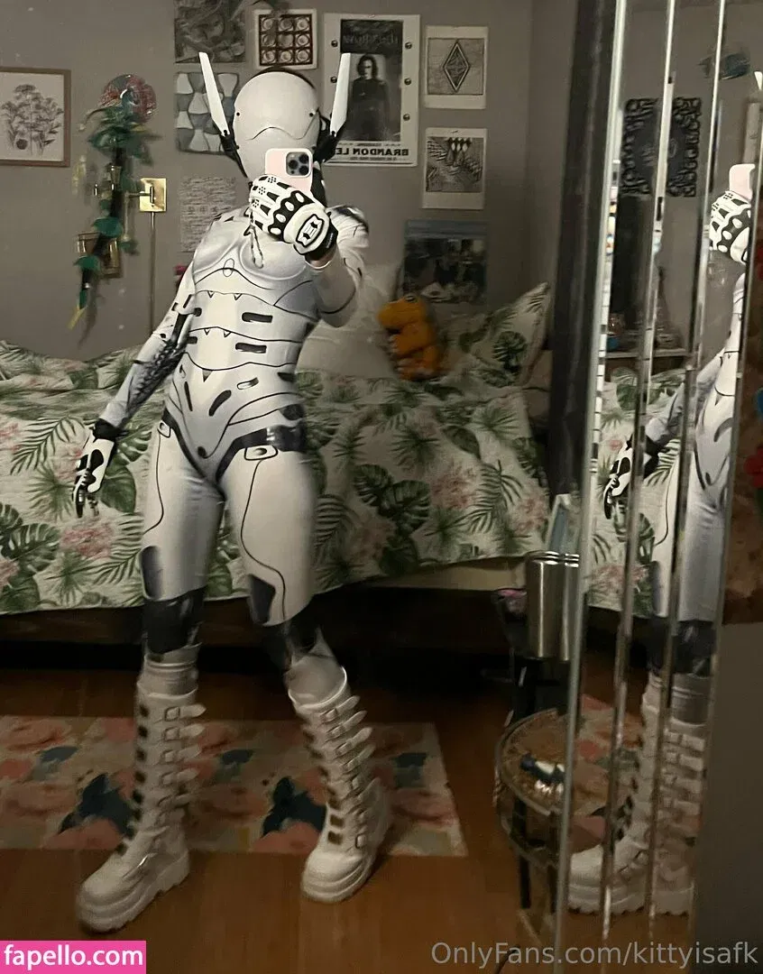 kittyisafk Onlyfans Photo Gallery 