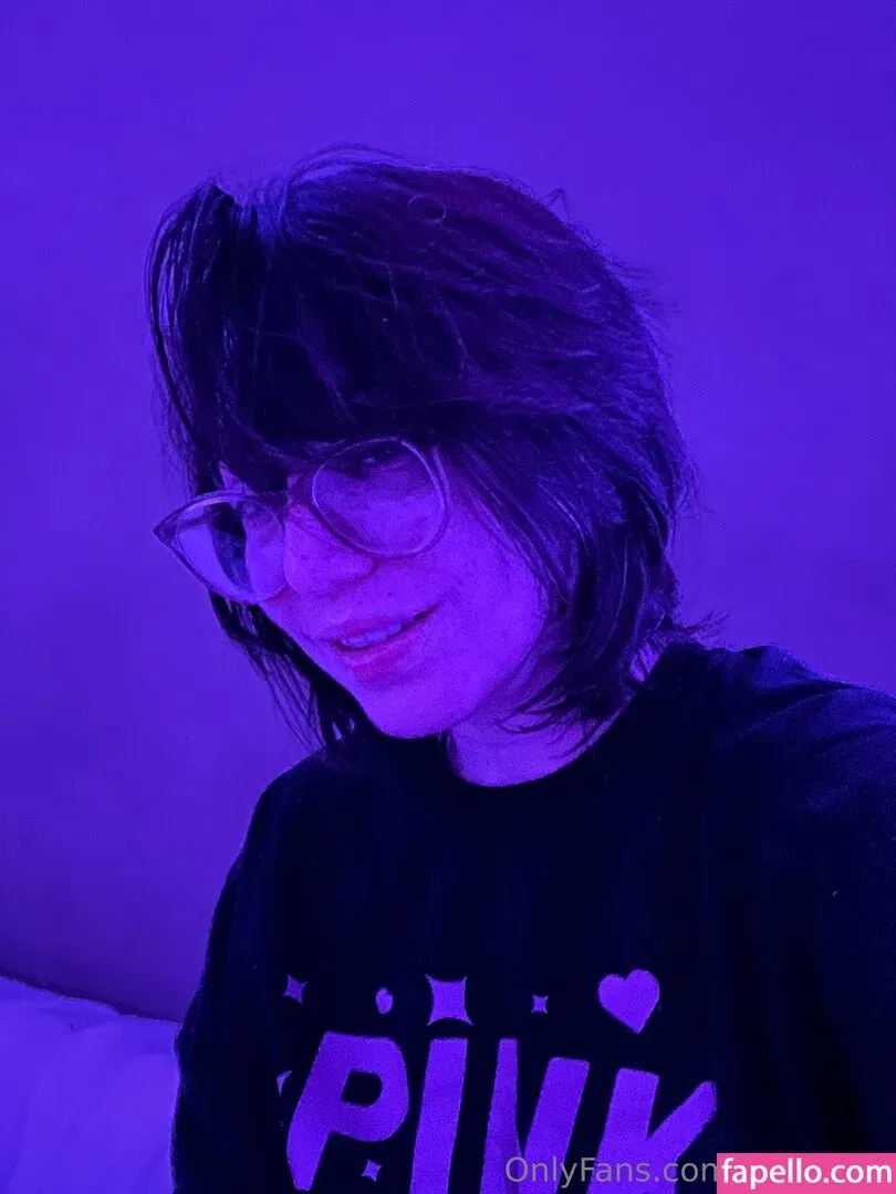 kittyisafk Onlyfans Photo Gallery 