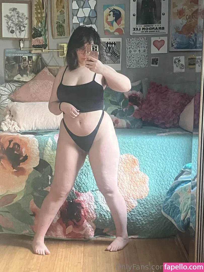 kittyisafk Onlyfans Photo Gallery 