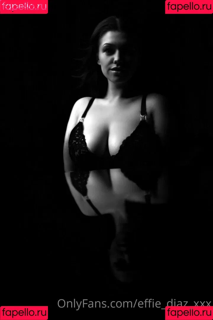 effie_diaz_xxx Onlyfans Photo Gallery 