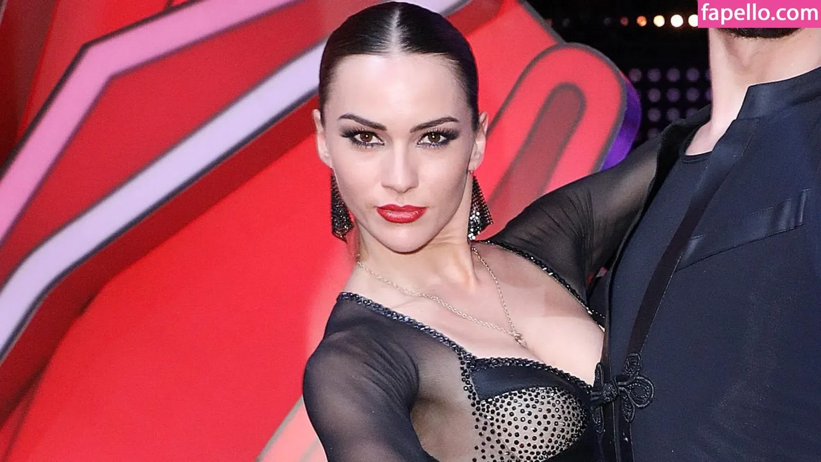 Renata Lusin Onlyfans Photo Gallery 