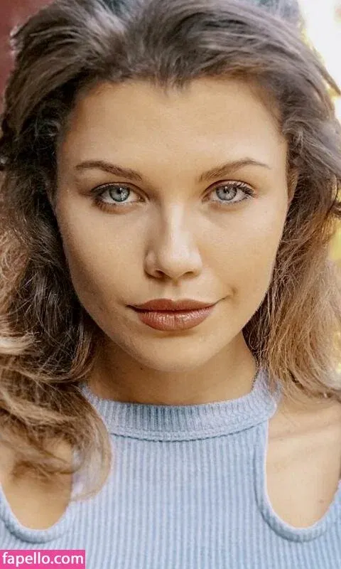 Ellie Patrikios Onlyfans Photo Gallery 